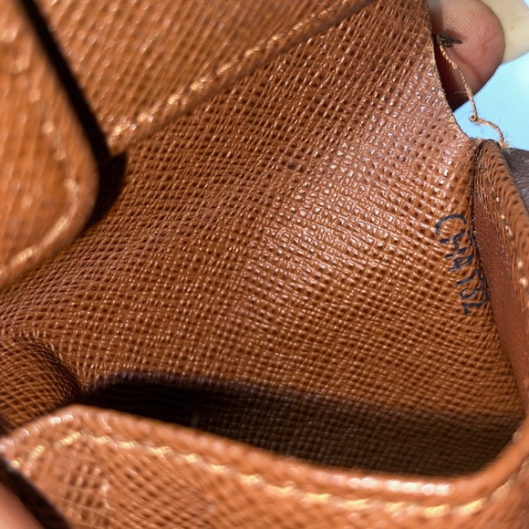 Authentic Louis Vuitton Monogram Marco Wallet - Picture 7 of 15